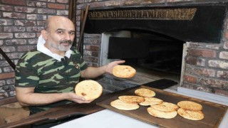 Çörek ustasının sıcakla imtihanı