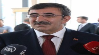 Cumhurbaşkanı Yardımcısı Yılmaz: Orta vadede tek haneli enflasyona gitmeyi öngörüyoruz