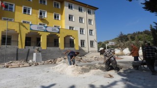 Deprem bölgesine anlamlı destek