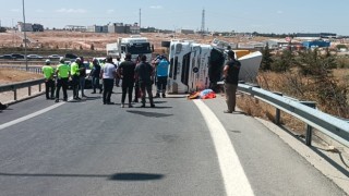 Gaziantep’te Devrilen kamyonun sürücüsü öldü, yakınlarının feryadı yürek dağladı