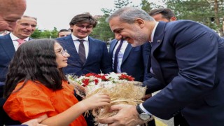 Dışişleri Bakanı Hakan Fidan, Erzurum Büyükşehir Belediyesinde