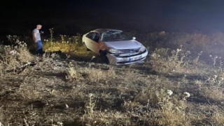 Diyarbakırda otomobil takla attı: 1i bebek 4 yaralı
