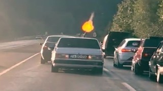Düğün konvoyundaki araçtan pompalı tüfekle havaya ateş açan şahıs gözaltına alındı