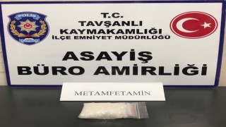 Durdurulan otomobilde uyuşturucu madde ele geçirildi