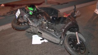 E-5te 2 araç ve 1 motosiklet kazaya karıştı: 1 ölü