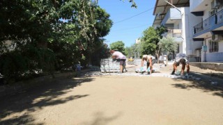 Efelerde 4 yılda 700 bin metrekare parke yol ve kaldırım imal edildi