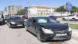 Elazığda zincirleme trafik kazası: 3 yaralı