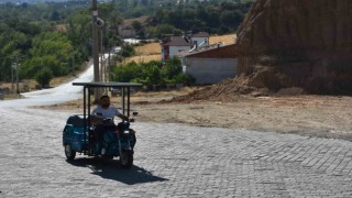 Elektrikli scooterı güneş enerjisi ile çalışır hale getirdi, pil ömrünü 8 yıl uzattı