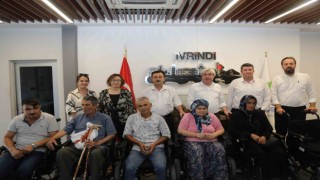 Engelli dostu İvrindi Belediyesinden tekerlekli sandalye