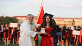 ERÜ Spor Bilimleri Fakültesinde mezuniyet heyecanı