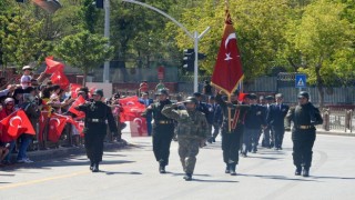 Erzurumda 30 Ağustos provasına trafik düzenlemesi