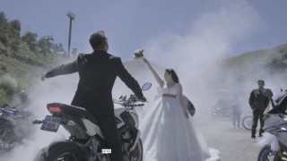 Erzurumda motosikletli düğün alayı