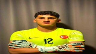 Eskişehirli kaleci Barış Emre Çölük, milli takımda