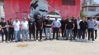 Eskişehirsporlu taraftarlardan İYİ Parti Odunpazarı İlçe Başkanına çelenkli tepki