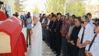 Evlilik isteğini reddeden Gazi babasını tüfekle öldürdü