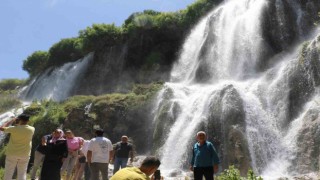 Eyyam-ı Bahur sıcakları Erzincanda etkisini artırdı