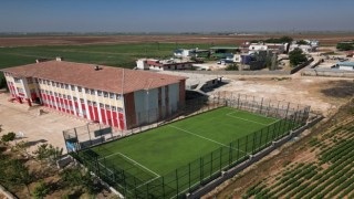 Eyyübiyede 27 halı sahanın tamamı hizmete girdi