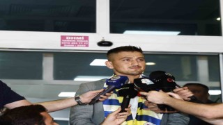 Fenerbahçenin yeni transferi Cengiz Ünder İstanbula geldi