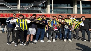 Fenerbahçeye stada girişte sevgi gösterisi