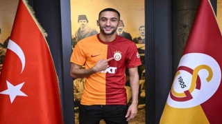 Galatasaray, Hakim Ziyechin lisansını çıkardı
