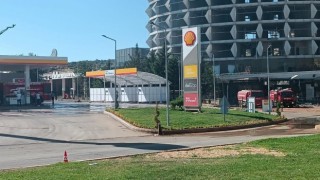 Gaziantepteki otel yangının petrol istasyonuna sıçramaması için önlem alındı