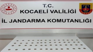 Gebzede 56 adet sikke ele geçirildi