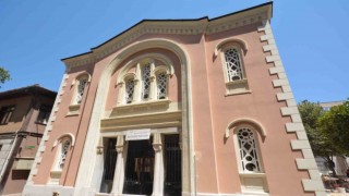 Gemlikin sembollerinden Balıkpazarı Camii yeniden ibadete açılıyor