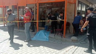 Gençlerin tartışması ölümle bitti