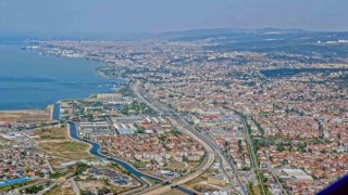 Gölcük depremini geçiren 250 bin bina taranacak