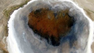 Gölün kalbi ortaya çıktı