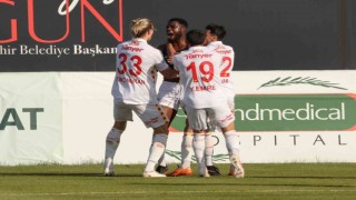 Göztepede beklenen ayrılık gerçekleşti