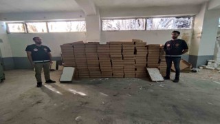 Gümrük Muhafaza ekipleri tütün kaçakçılığı operasyonunda 60 milyon 562 bin lira değerinde kaçak malzeme ele geçirdi