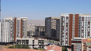 Gurbetçilerin ilgisi konuta olmadı