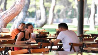 Halk Masa, Hayat Parkta