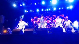 Hande Yener Malazgirtte konser verdi