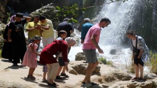 Hava sıcaklıkları mevsim normalleri üzerinde seyretmeye devam edecek