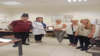 Hayvan severlerden Şehir Hastanesine teşekkür plaketi