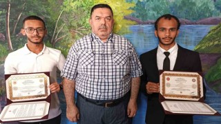 Hem üniversite hem de hafızlık eğitimini aynı anda yaptılar