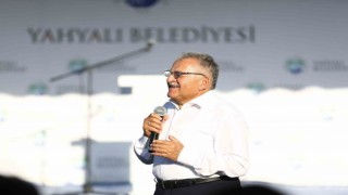 İlçe belediye başkanlarından Başkan Büyükkılıça yatırım teşekkürü