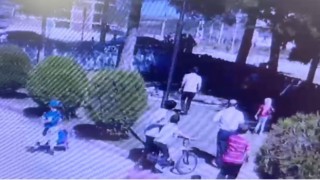 İmama saldığı görüntüleri kamerada