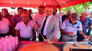 İncirliovada halk aşureye doydu