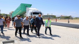 İpekyolunda bu yıl 75 bin ton asfalt serimi gerçekleştirdi