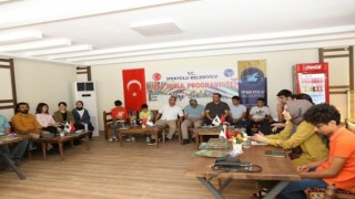İpekyolunda kitap tahlil programı devam ediyor