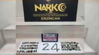 İranlı uyuşturucu kuryelerinin midesinden 2 kilo uyuşturucu çıktı