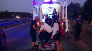 İş makinesi taşıyan tır ile otomobil çarpıştı: 1 yaralı