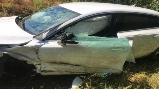 Ispartada feci kaza:4 araç birbirine girdi 9 kişi yaralandı