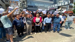 İYİ Parti İzmirde istifa depremi yaşandı