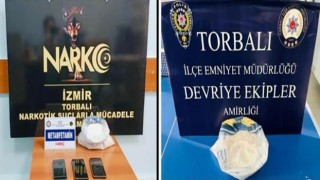 İzmirde 1 kilo uyuşturucu ile yakalanan 4 kişi tutuklandı
