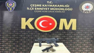 İzmirde eğlence mekanını kurşunlayan 2 şüpheli yakalandı