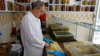 İzmitin ilk turşucusu sirke dedi